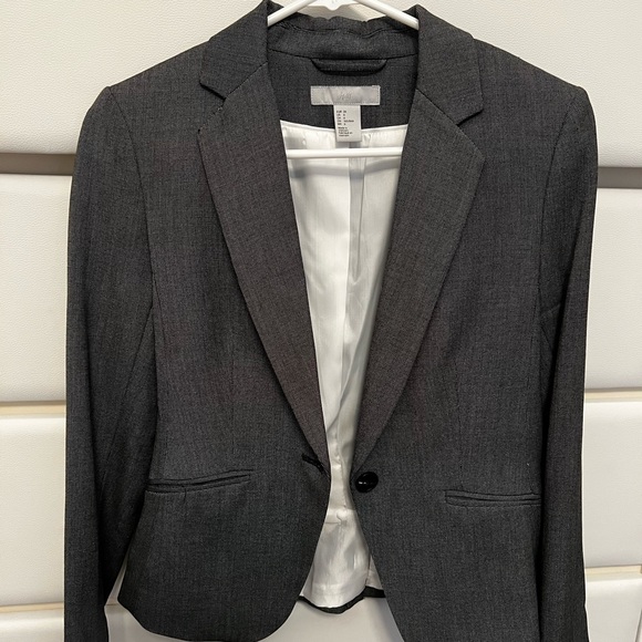 Grey Blazer - Picture 1 of 4